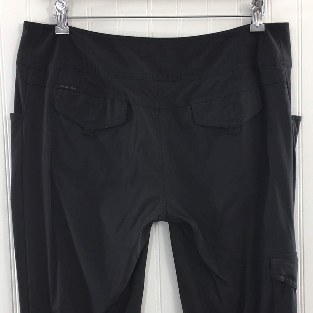 Columbia Black Trail Convertible Capri Pants Womens 14 Omni Shield Hiking - Picture 4 of 13